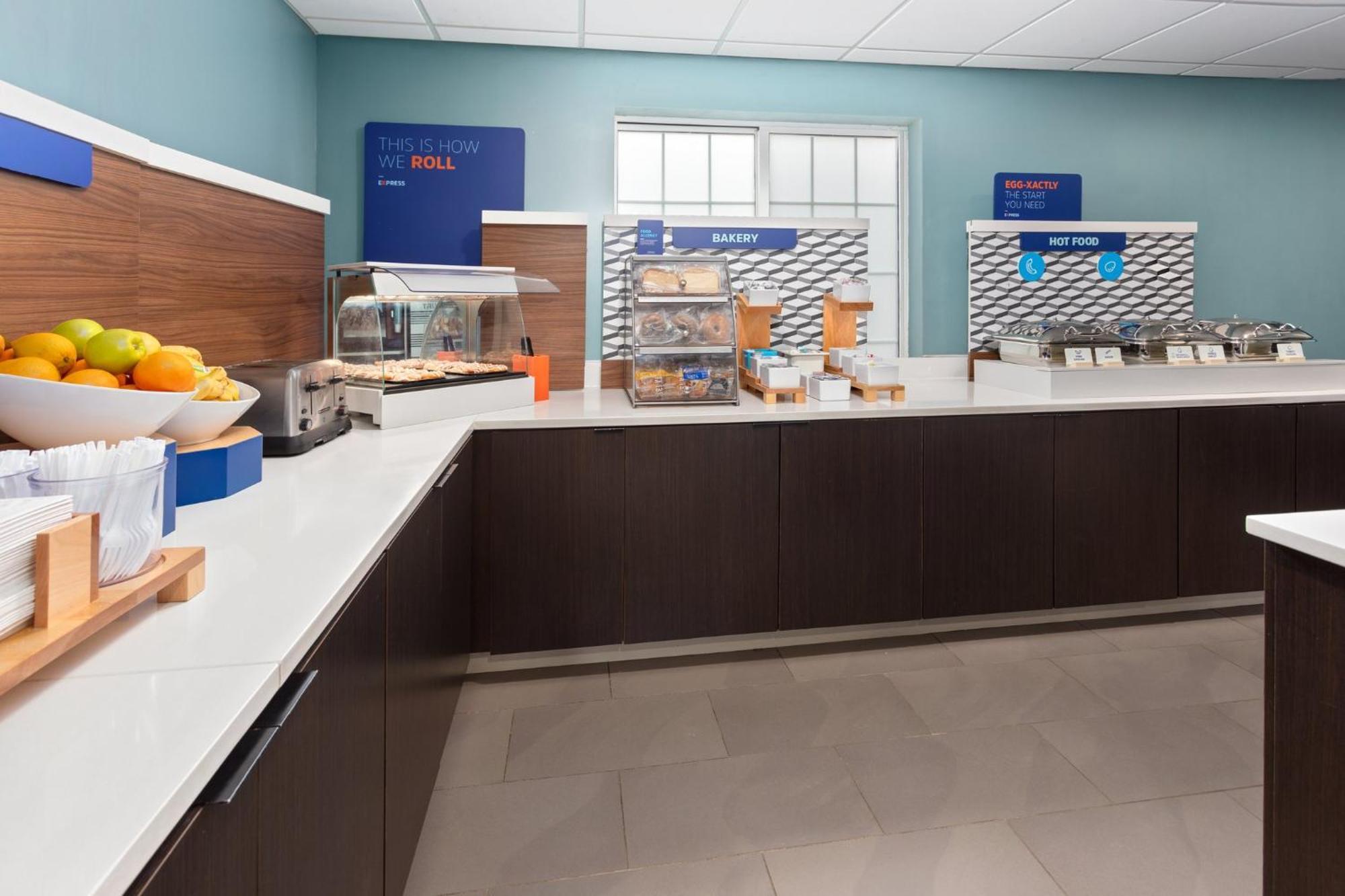 Holiday Inn Express Hotel & Suites Acme-Traverse City By Ihg מראה חיצוני תמונה