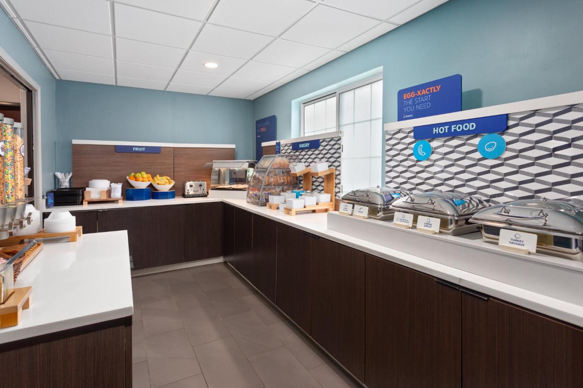 Holiday Inn Express Hotel & Suites Acme-Traverse City By Ihg מראה חיצוני תמונה