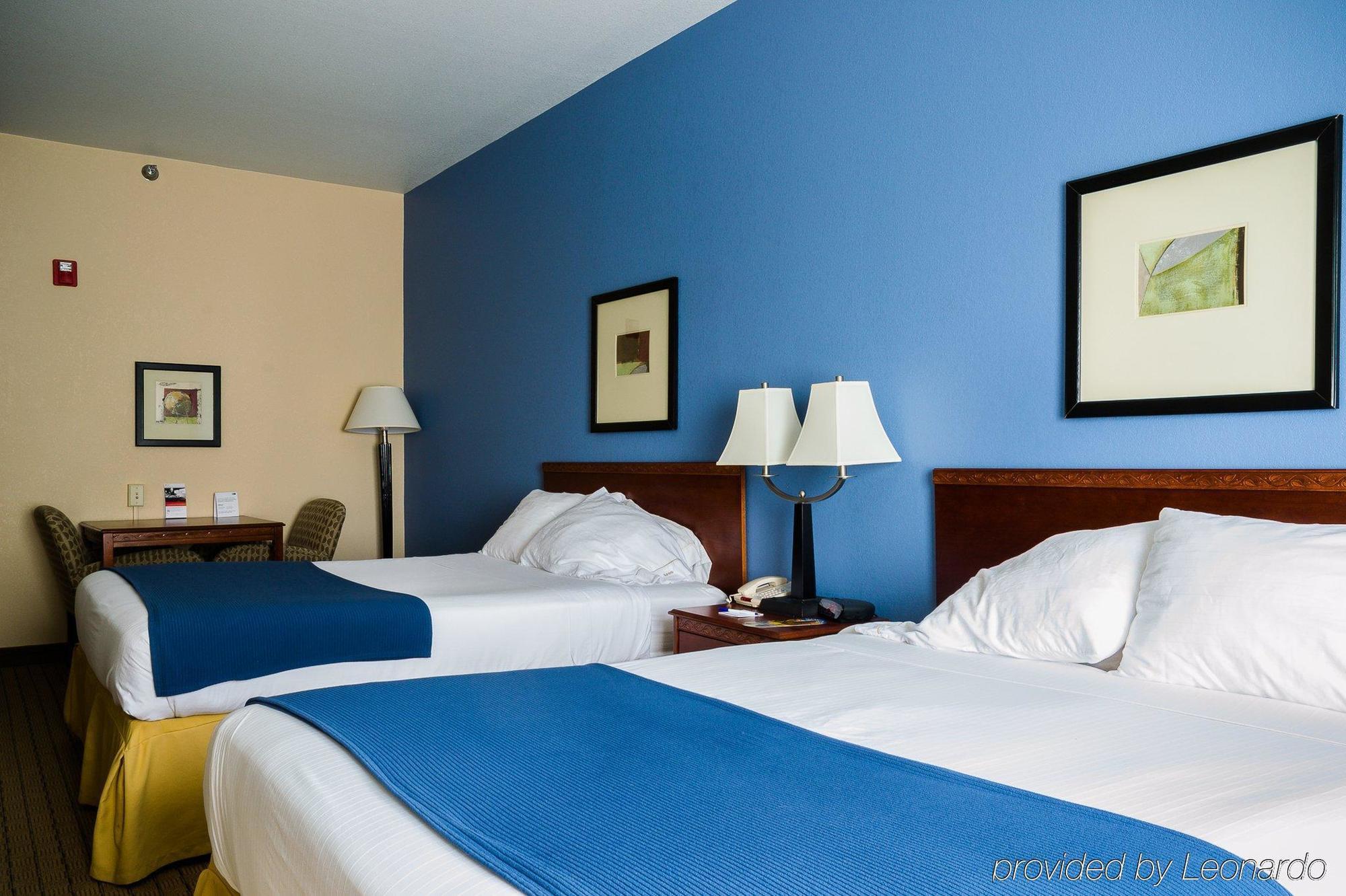 Holiday Inn Express Hotel & Suites Acme-Traverse City By Ihg מראה חיצוני תמונה