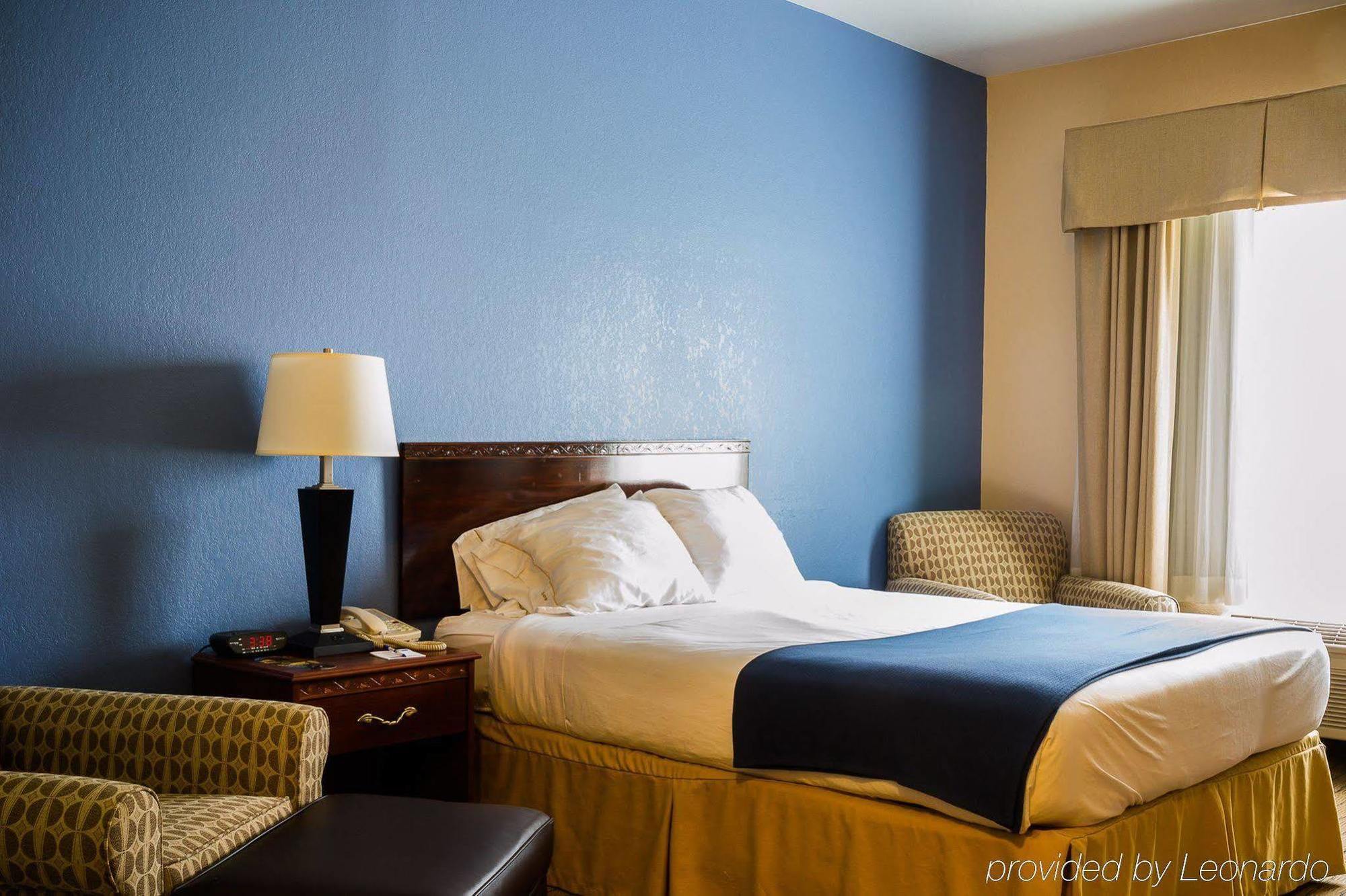 Holiday Inn Express Hotel & Suites Acme-Traverse City By Ihg מראה חיצוני תמונה